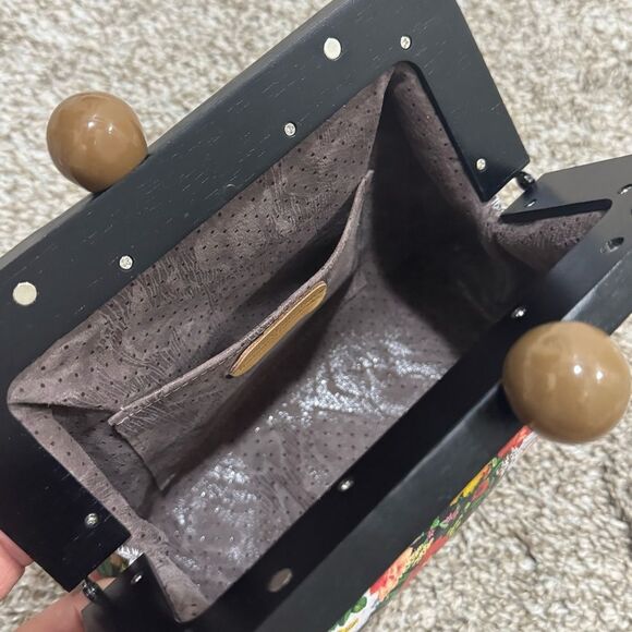 Floral Print Cowhide Leather Handmade Wooden Frame Clutch Bag/Crossbody - Picture 13 of 13